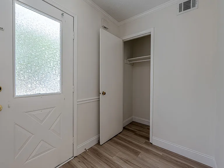 10310 Rillridge Ct — Photo 16