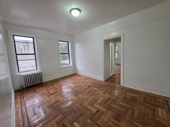 861 48th Street image 1 of 7