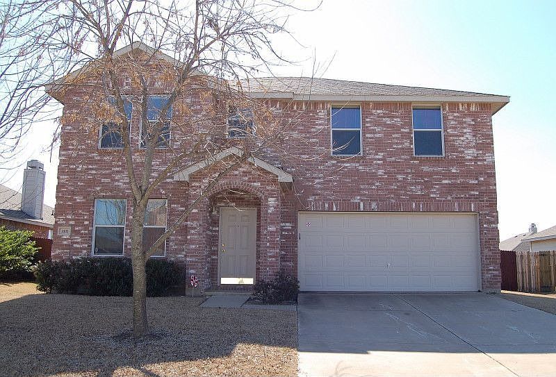 1st image of 1101 Lowndes Ln