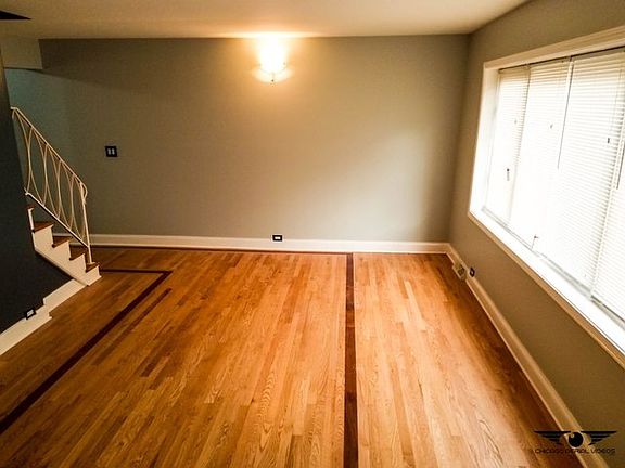 3rd image of 933 W North Ave APT E
