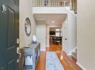15 Waldeck Ct, West Orange, NJ 07052