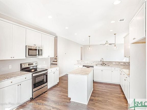 3rd image of 502 Highland Cir
