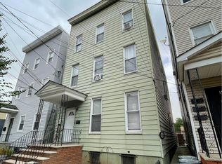 153 Ripley Pl #1, Elizabethport, NJ 07206