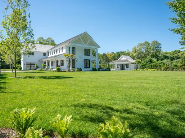 275 Narrow Ln, Bridgehampton, NY 11932
