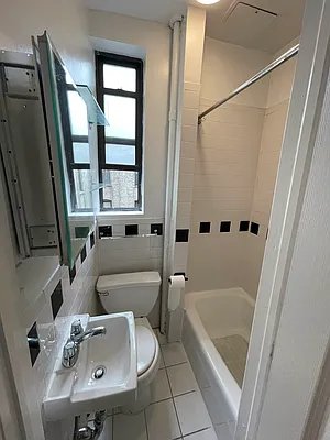 Rented by Best Apartments North Inc | media 15