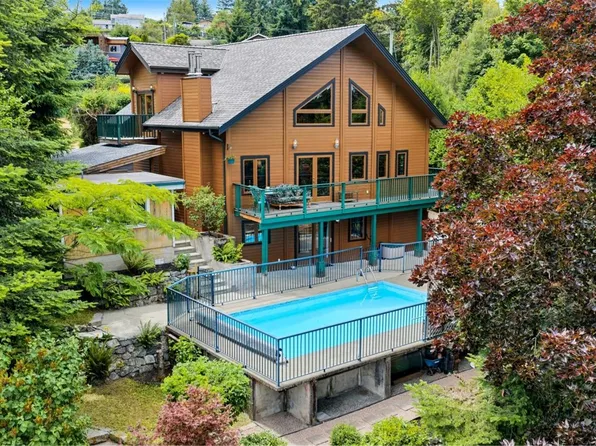 2581 Seaview Rd, Mill Bay, BC V8H 1C8