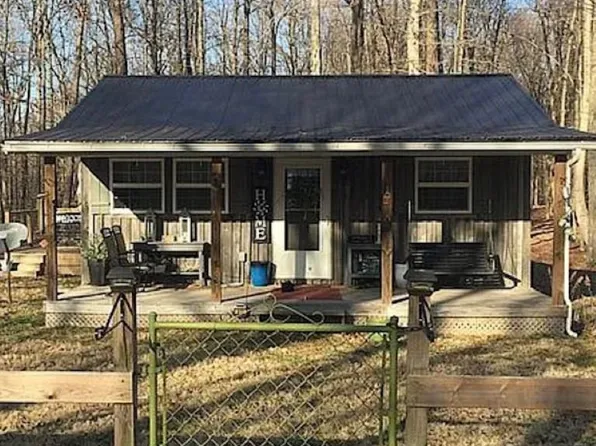 812 Ridge St, Central City, KY 42330