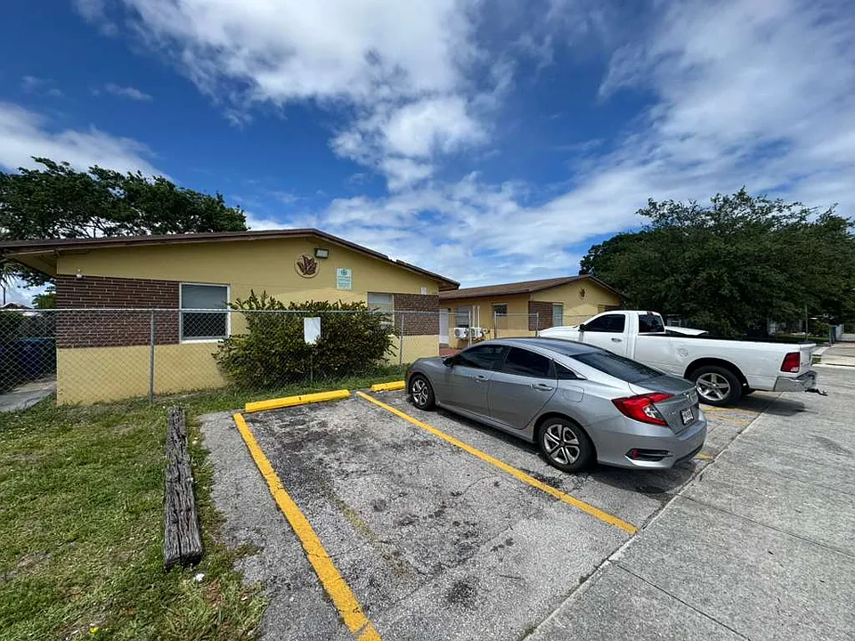 2451 NW 13th Ct #5