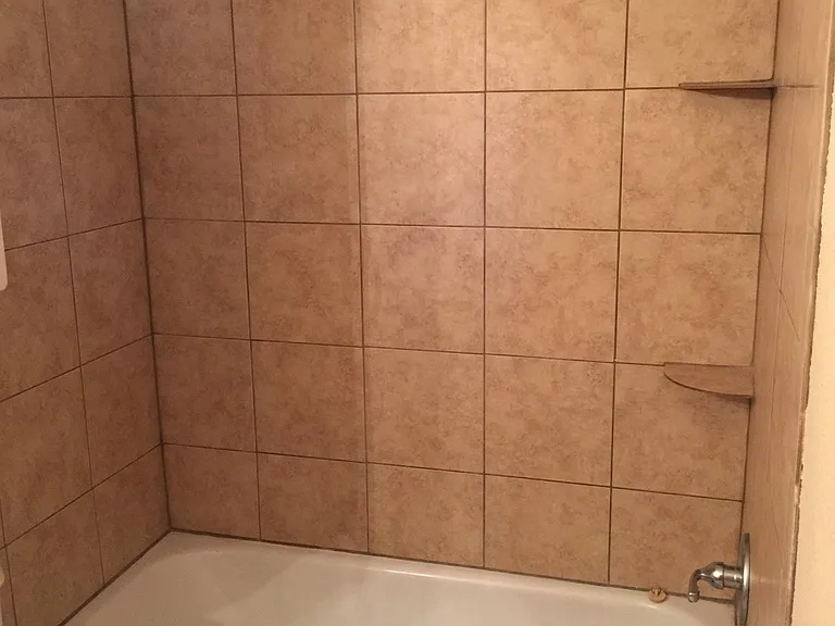400 White Oak Dr — Photo 9