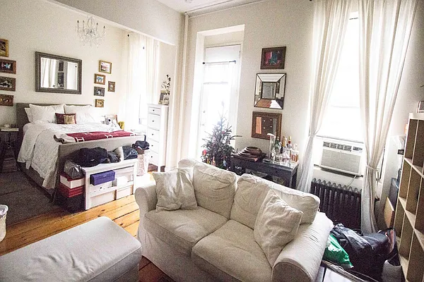 Rented by Maz Group NY | media 10