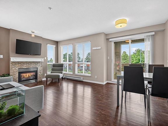 4th image of 8495 Jellicoe St #310