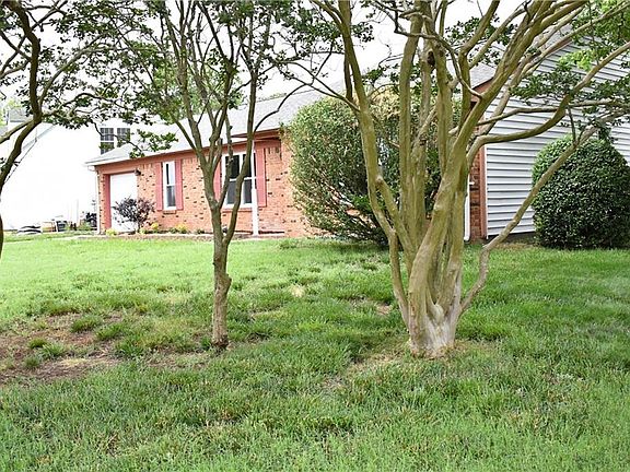 Wonderful corner lot with attractive Crepe Myrtle trees