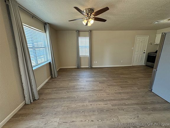 3rd image of 703 S Driftwood Ave