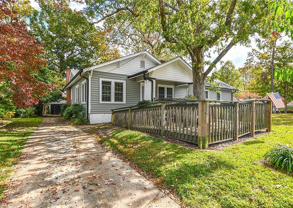 1st image of 411 S Elam Ave
