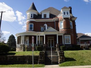 374 1/2 S Pacific Ave APT 2, Pittsburgh, PA