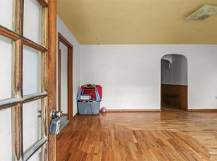 1839 Poplar St, Lexington, MO 64067