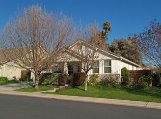 214 Coastal Ln, Waterford, CA 95386