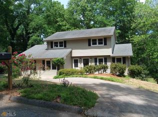 911 Cumberland St, Winder, GA 30680