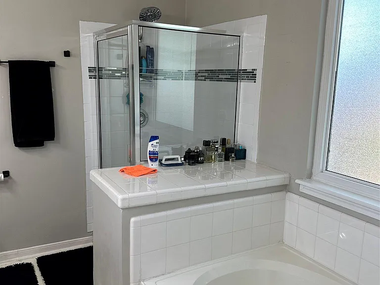 11321 Avering Ln — Photo 30