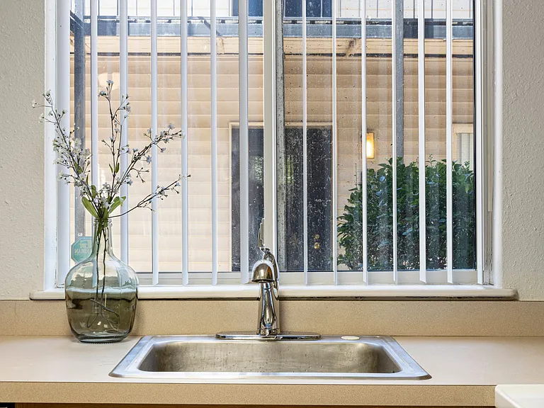 Deerfield Estates - First Months Rent FREE *Select Units Only* — Photo 18