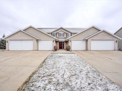 567 Kelvington Dr UNIT 4, Sun Prairie, WI, 53590