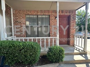 929 W Hickory St #A-23, Denton, TX 76201