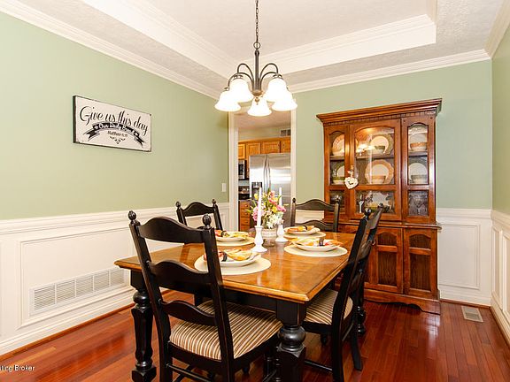 4th image of 136 Moonglow Ct
