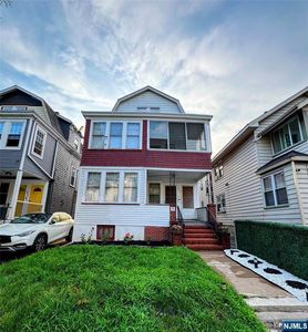 313 Halsted St, East Orange, NJ, 07018