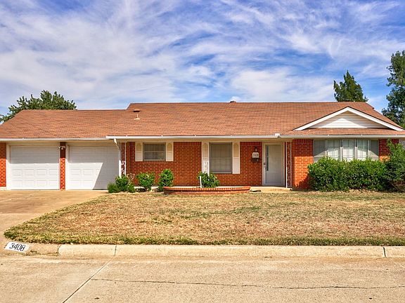 2nd image of 3408 N Ridgewood Dr