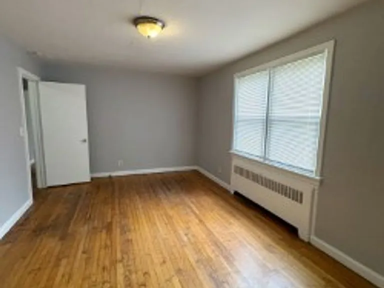 7709 Castleton Pl — Photo 26