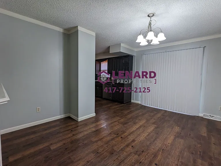 809 E Rosebrier St — Photo 7