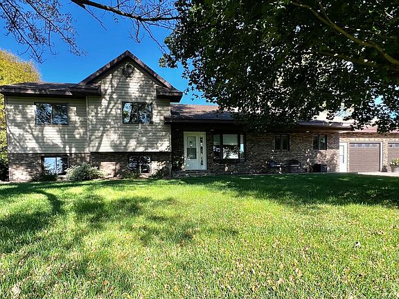 2nd image of 4095 125th St SE