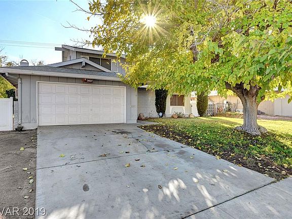 3rd image of 2637 Vegas Valley Dr