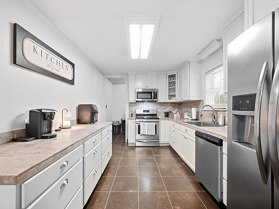 4th image of 1509 View St