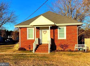 511 Academy St, Hurlock, MD 21643