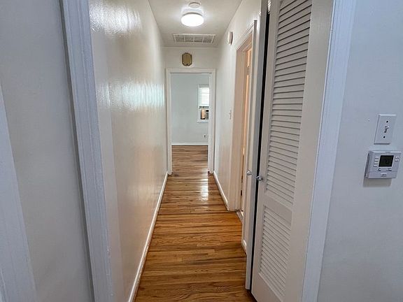 5th image of 4555 W 4th St #0