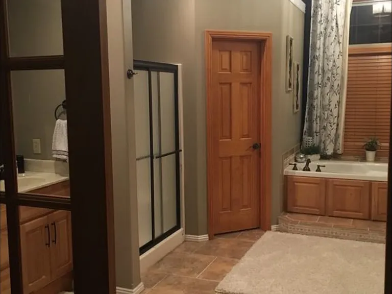 4673 Oneida Dr — Photo 7