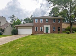 14306 High Point Dr, Little Rock, AR 72211