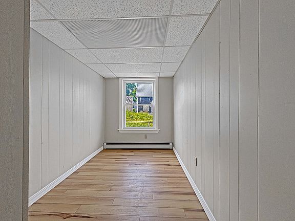 5th image of 40 Aroostook Ave #1