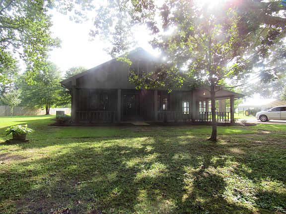 5th image of 1205 Moss Hill Dr