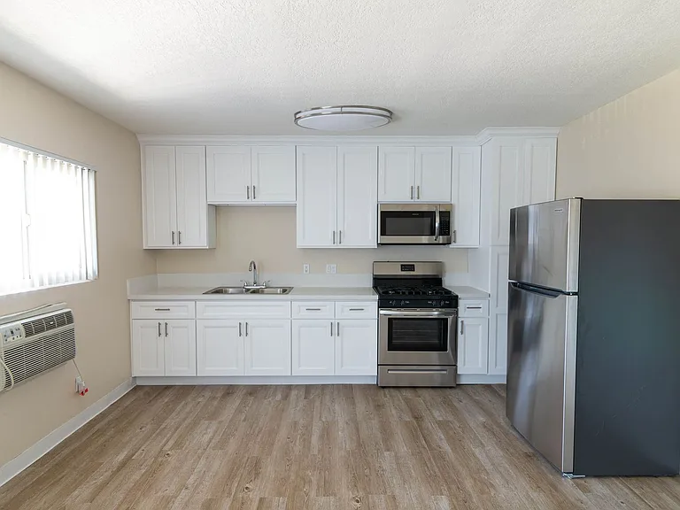 Park Village Apartment Homes- Riverside, CA — Photo 44