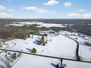 9 Mere Wind Dr, Cumberland Center, ME 04021