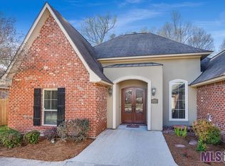 4888 Woodstock Way Dr, Greenwell Springs, LA 70739