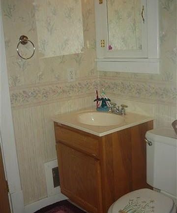 5th image of 1547 S 25th Ave