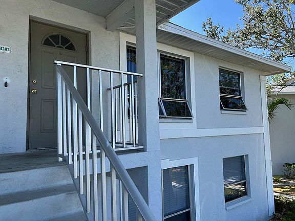 3rd image of 5028 Chiquita Blvd S #202