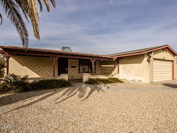 3rd image of 3075 Jamaica Blvd S