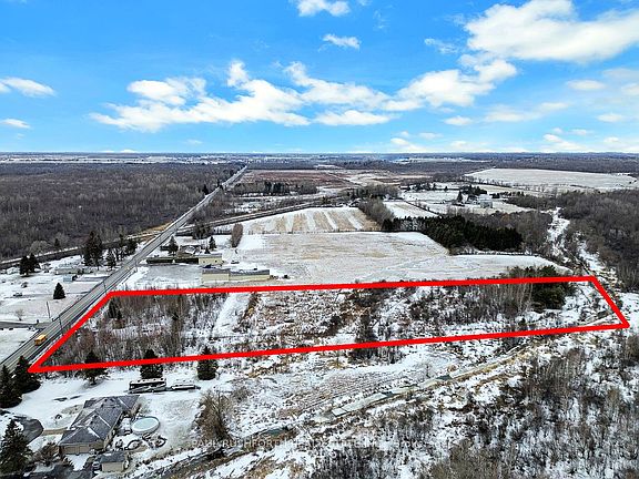 5th image of 2667 Russland Rd