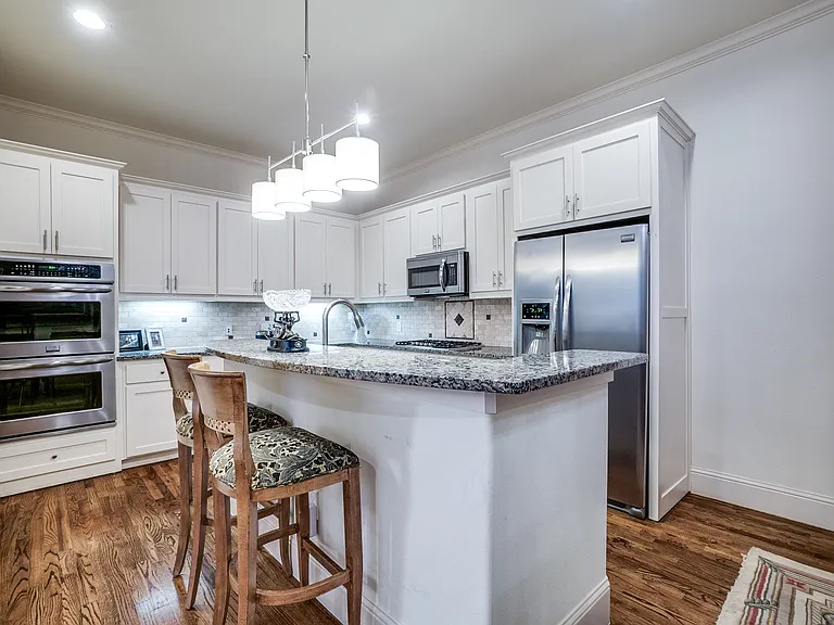 6517 Del Norte Ln — Photo 9