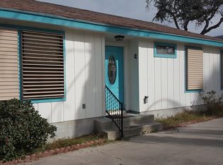 308 Timothy St, Rockport, TX 78382