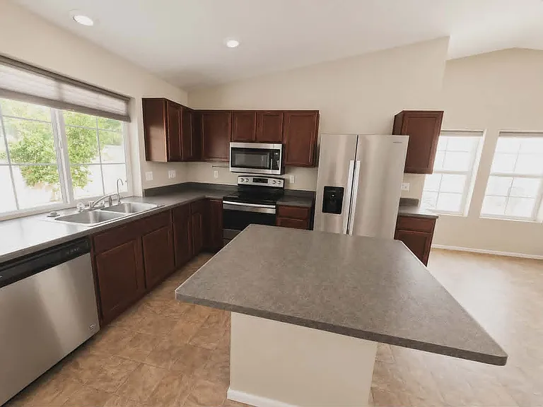 3912 Blackwood Ln — Photo 9